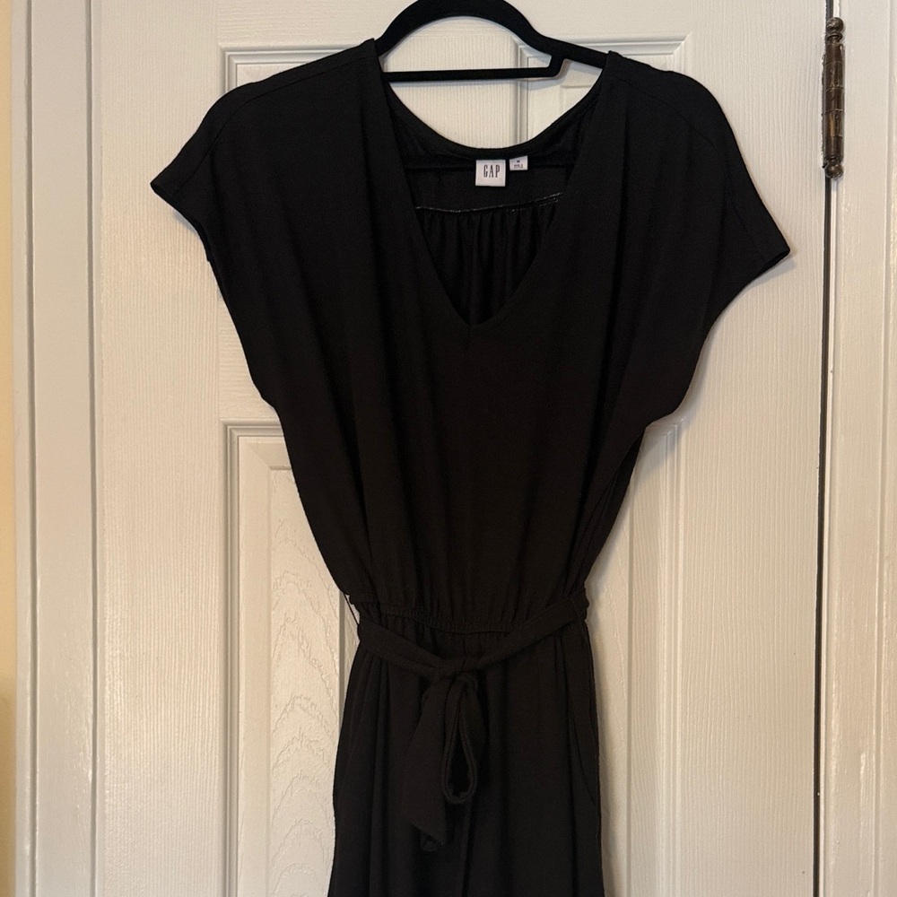 GAP Women's Black Knit Belted Jumpsuit with Pockets